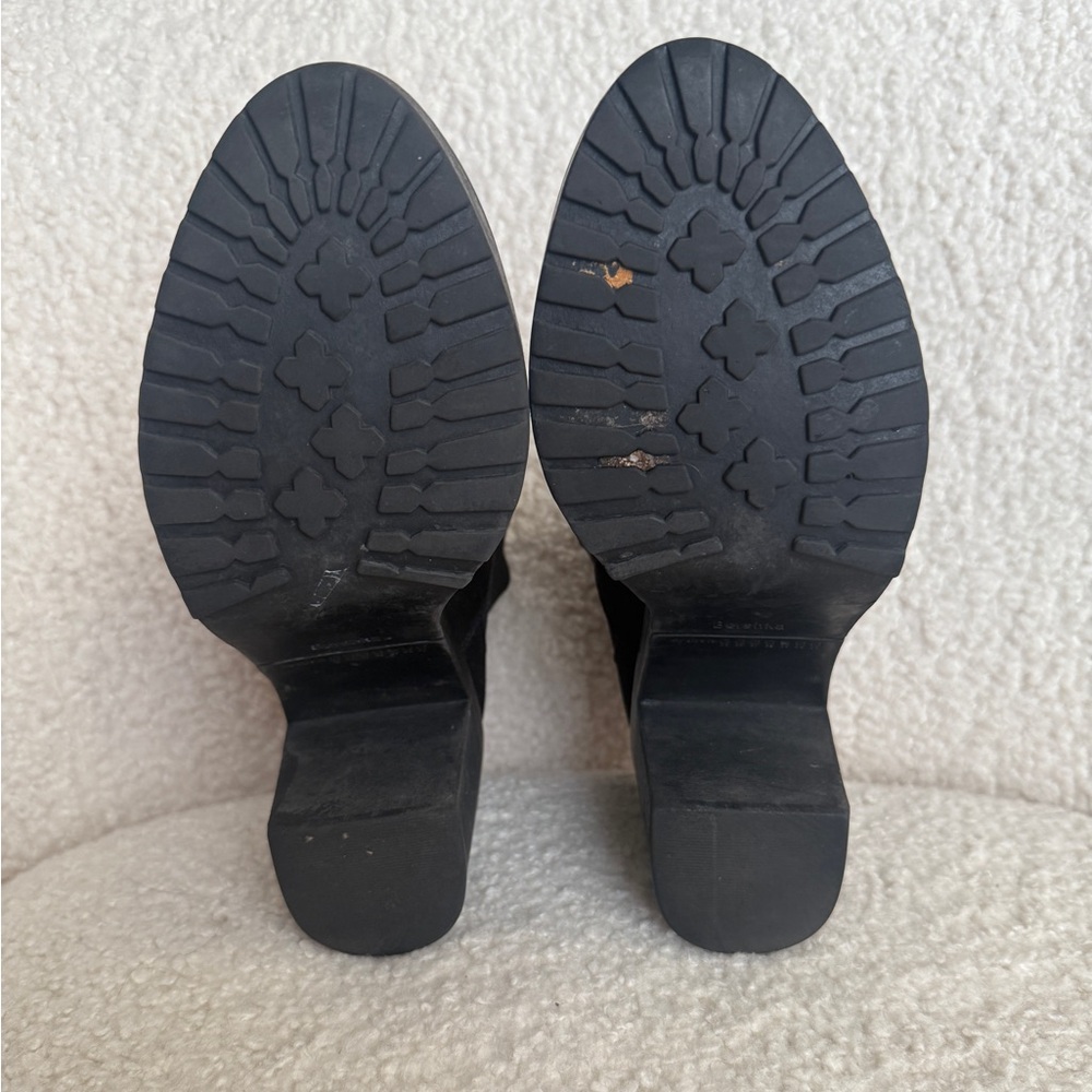 Bershka Black Faux Suede Ankle Boots - Picture 5 of 7